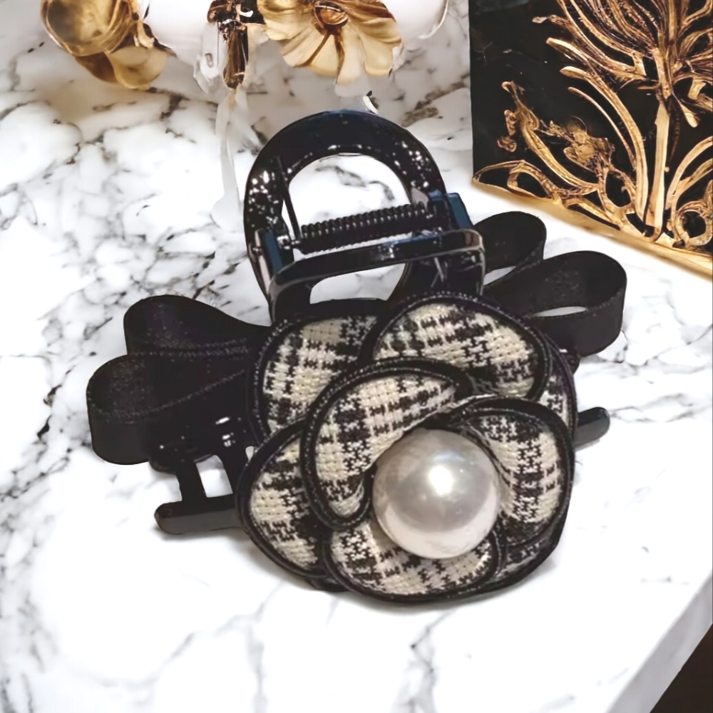 New Luxury Tweed Camellia Pearl Bow Hair Claw Clip